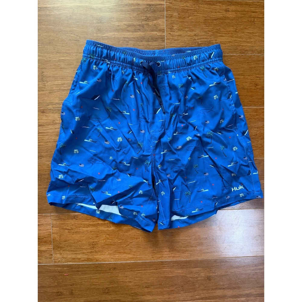 Huk Pursuit Volley Swim Shorts Mens small  Quick Dry Trunks American flag Palms